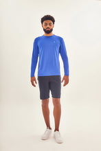 Ladda in bilden i gallerivisningen, Model Front: Uv Line Rashguard Longsleeve Uvpro Brasil Masc Cobalto Upf50+