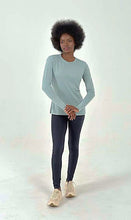 Ladda in bilden i gallerivisningen, Product Front: Uv Line Rashguard Longsleeve Fem New Fit Verde Agua Upf50+