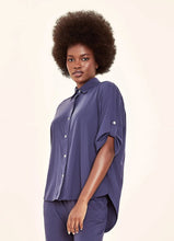 Ladda in bilden i gallerivisningen, Gallery: Uv Line Hemdblusenkleid Shirt Copa Navy Blue Upf50+