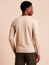 Ladda in bilden i gallerivisningen, Model Back: Uv Line T-Shirts Für Herren Longsleeve New Fit Masc Sand Upf50+