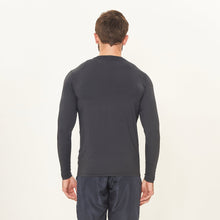 Ladda in bilden i gallerivisningen, Model Back: Uv Line Rashguard Longsleeve Uv X Pro Preto Upf50+