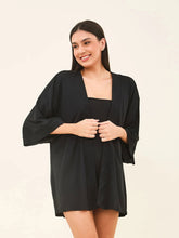 Ladda in bilden i gallerivisningen, Model Front: Uv Line Kaftans/Cover-Ups Kimono Color Black Upf50+
