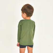 Ladda in bilden i gallerivisningen, Model Back: Uv Line Rashguard Longsleeve Baby Verde Militar Upf50+