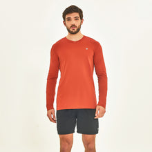 Ladda in bilden i gallerivisningen, Model Front: Uv Line Rashguard Longsleeve Sport Fit Ferrugem Upf50+