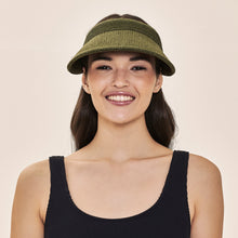 Ladda in bilden i gallerivisningen, Model Front: Uv Line Visor Visor Brunei Verde Militar Upf50+

