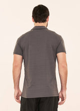 Ladda in bilden i gallerivisningen, Model Back: Uv Line T-Shirts Für Herren T-Shirt Masc Polo Lead Upf50+
