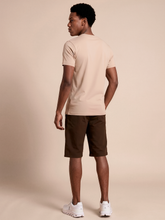 Ladda in bilden i gallerivisningen, Model Back: Uv Line T-Shirts Für Herren T-Shirt New Fit Masc Sand Upf50+

