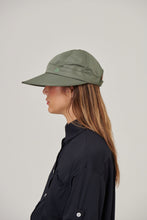 Ladda in bilden i gallerivisningen, Image 02: Uv Line Mützen Visor Nice Fem Militar Green Upf50+
