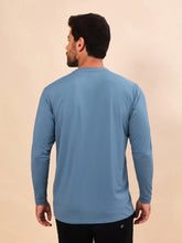 Ladda in bilden i gallerivisningen, Model Back: Uv Line Rashguard Longsleeve Uvpro Masc Indigo Upf50+
