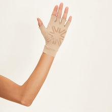 Ladda in bilden i gallerivisningen, Image 04: Uv Line Handschuhe Short Gloves Uni Beige Upf50+
