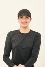 Ladda in bilden i gallerivisningen, Model Front: Uv Line Visor Visor Elastic Preto Upf50+
