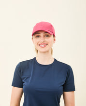 Ladda in bilden i gallerivisningen, Beach Tennis Cap Fuchsia UPF50+
