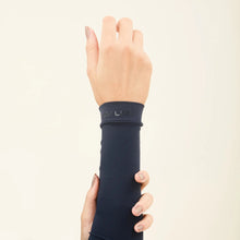 Ladda in bilden i gallerivisningen, Image 05: Uv Line Handschuhe Sun-Protection Sleeve Navy Upf50+
