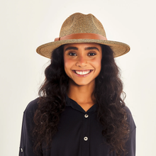 Ladda in bilden i gallerivisningen, Model Front: Uv Line Fedora-Hut Hat Giovana Imp Fem Mescla Upf50+
