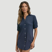 Ladda in bilden i gallerivisningen, Model Front: Uv Line Strandkleid Shirtdress Copenhagen Fem Navy Blue Upf50+
