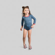 Ladda in bilden i gallerivisningen, Image 11: Uv Line Baby-Bademode Macaquinho Baby Listras Upf50+

