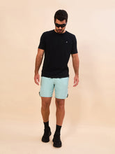 Ladda in bilden i gallerivisningen, Image 05: Uv Line Bermuda-Shorts Shorts Acqua Boxer Indigo Upf50+
