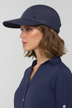 Ladda in bilden i gallerivisningen, Image 02: Uv Line Mützen Visor Capri Colors Nac Fem Navy Blue Upf50+
