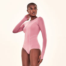 Ladda in bilden i gallerivisningen, Image 02: Uv Line Badeanzug Swimsuit Macae Malva Upf50+
