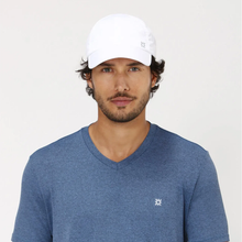 Ladda in bilden i gallerivisningen, Model Front: Uv Line Mützen Cap Uv Pro Masc White Upf50+
