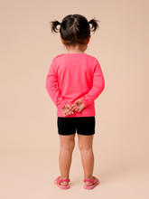 Ladda in bilden i gallerivisningen, Model Back: Uv Line Rashguard Longsleeve Baby Pink Fluor Upf50+
