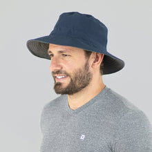 Ladda in bilden i gallerivisningen, Model Front: Uv Line Eimerhut Hat Australia Nac Masc Navy Blue Lead Upf50+
