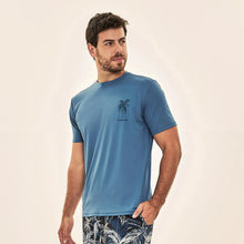 Ladda in bilden i gallerivisningen, Image 02: Uv Line T-Shirts Für Herren T-Shirt Uvline Coqueiro Upf50+
