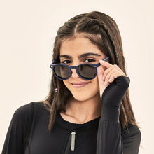 Ladda in bilden i gallerivisningen, Image 05: Uv Line Sonnenbrille Kids Sunglasses Marinho Uv400
