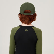 Ladda in bilden i gallerivisningen, Model Back: Uv Line Mützen Cap Teen Colors Verde Militar Upf50+
