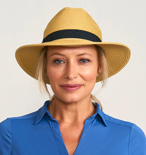 Ladda in bilden i gallerivisningen, Model Front: Uv Line Panamahut Hat Shanghai Imp Uni Sand Black Upf50+
