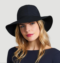 Ladda in bilden i gallerivisningen, Model Front: Uv Line Schlapphut San Remo Preto
