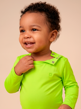 Ladda in bilden i gallerivisningen, Image 04: Uv Line Rashguard Longsleeve Baby Yellow Fluor Upf50+
