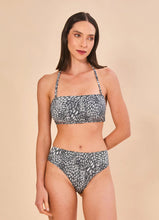Ladda in bilden i gallerivisningen, Model Front: Uv Line Set Set Bandeau Asas Upf50+
