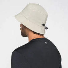 Ladda in bilden i gallerivisningen, Model Back: Uv Line Eimerhut Hat Toronto Colors Masc Sand Upf50+
