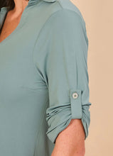Ladda in bilden i gallerivisningen, Image 04: Uv Line Hemdblusenkleid Shirtdress Copenhagen Water Green Upf50+
