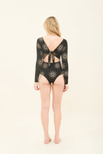 Ladda in bilden i gallerivisningen, Image 07: Uv Line Badeanzug Marina Shine Preto Malva
