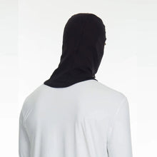 Ladda in bilden i gallerivisningen, Model Back: Uv Line Legionärshut Skin Mask Balaclava Uni Black Upf50+
