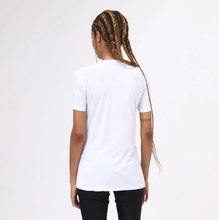 Ladda in bilden i gallerivisningen, Model Back: Uv Line Fitness-Top T-Shirt Sport Fit Branco Upf50+
