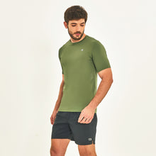 Ladda in bilden i gallerivisningen, T-shirt Sport Fit Verde Militar UPF50+
