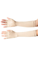 Ladda in bilden i gallerivisningen, Model Front: Uv Line Handschuhe Long Glove Chocolate Upf50+
