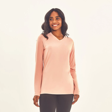 Ladda in bilden i gallerivisningen, Model Front: Uv Line Rashguard Longsleeve Sport Fit Solar Rose Upf50+
