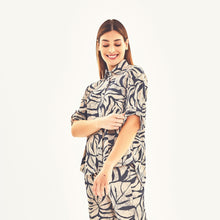 Ladda in bilden i gallerivisningen, Image 02: Uv Line Strandtop Shirt Copa Costela Off White Upf50+
