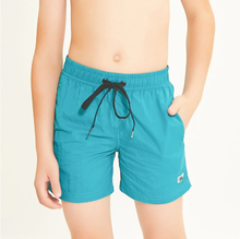 Ladda in bilden i gallerivisningen, Gallery: Uv Line Jungen-Badehose Short Aqua Lucca Petroleo Upf50+
