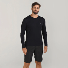 Ladda in bilden i gallerivisningen, Model Front: Uv Line Fitness-Top Sport Fit Ml Preto Msc
