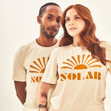 Ladda in bilden i gallerivisningen, Gallery: Uv Line Fitness-Top T-Shirt Solar Off White Upf50+

