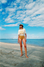 Ladda in bilden i gallerivisningen, Image 09: Uv Line Fitness-Top T-Shirt Solar Off White Upf50+
